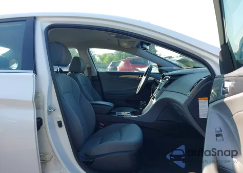 2014 Hyundai Sonata Hybrid из США, поврежденный, VIN KMHEC4A43EA117445